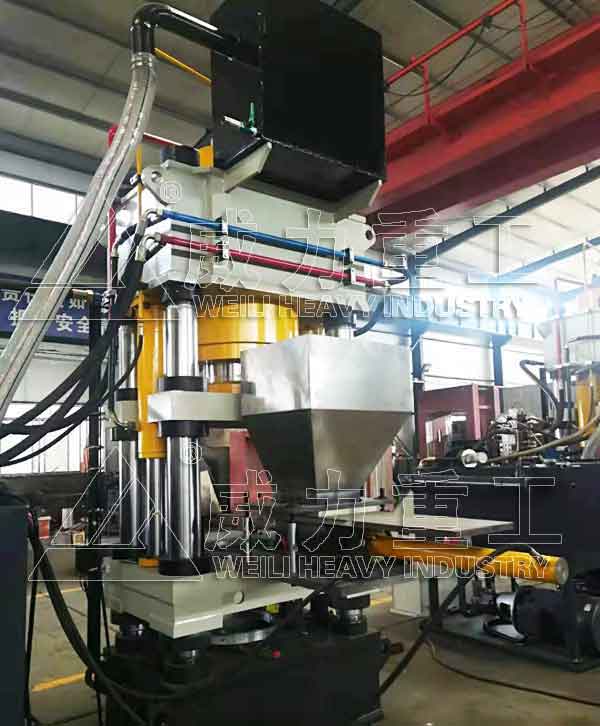 400噸舔磚液壓機車間調(diào)試