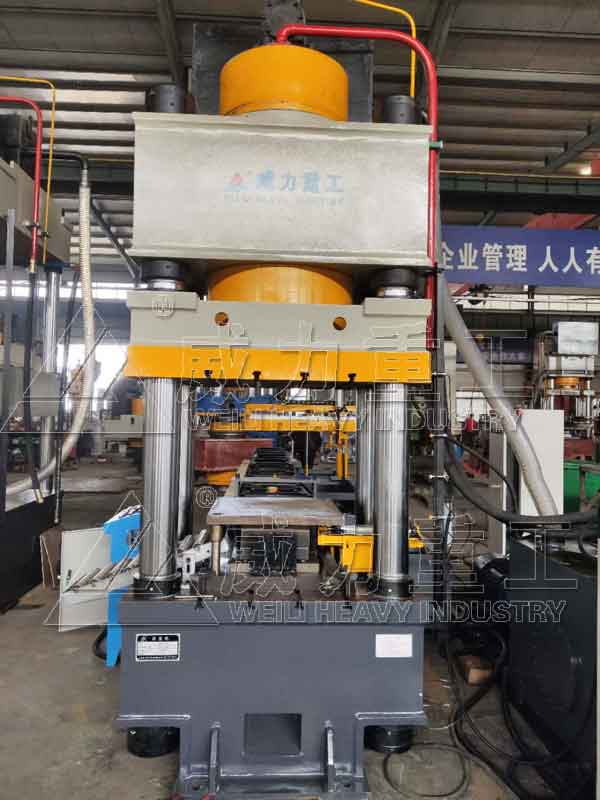 500噸錨桿托盤(pán)液壓機(jī)剪切、沖孔、壓型一次完成