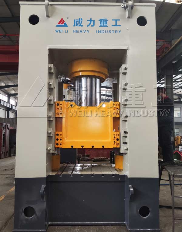 800噸框架式液壓機(jī)