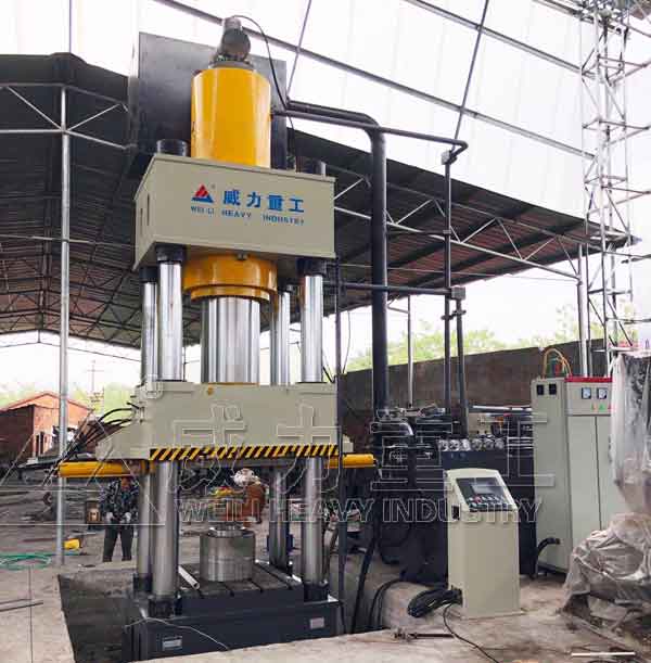 1000噸液壓機(jī)_1000噸四柱液壓機(jī)_1000T熱鍛油壓機(jī)