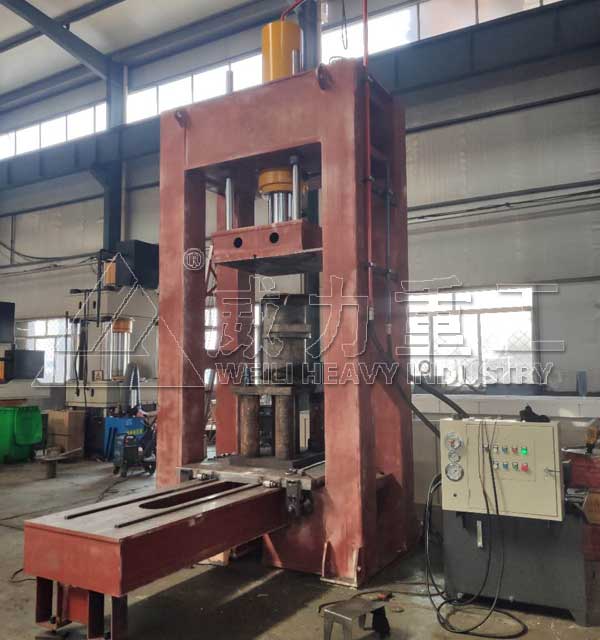 電機(jī)軸承壓裝500噸龍門(mén)液壓機(jī)