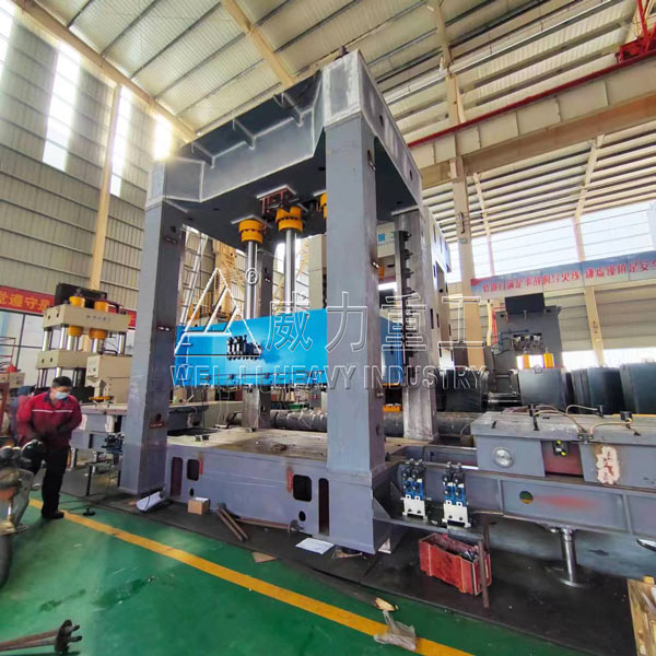 200噸框架式液壓機(jī)(雙向移動工作臺)